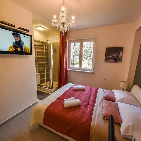 Crystal Luxury Гостевой дом *