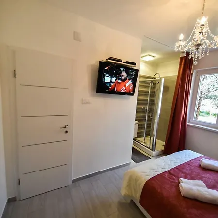 Crystal Luxury Гостевой дом *